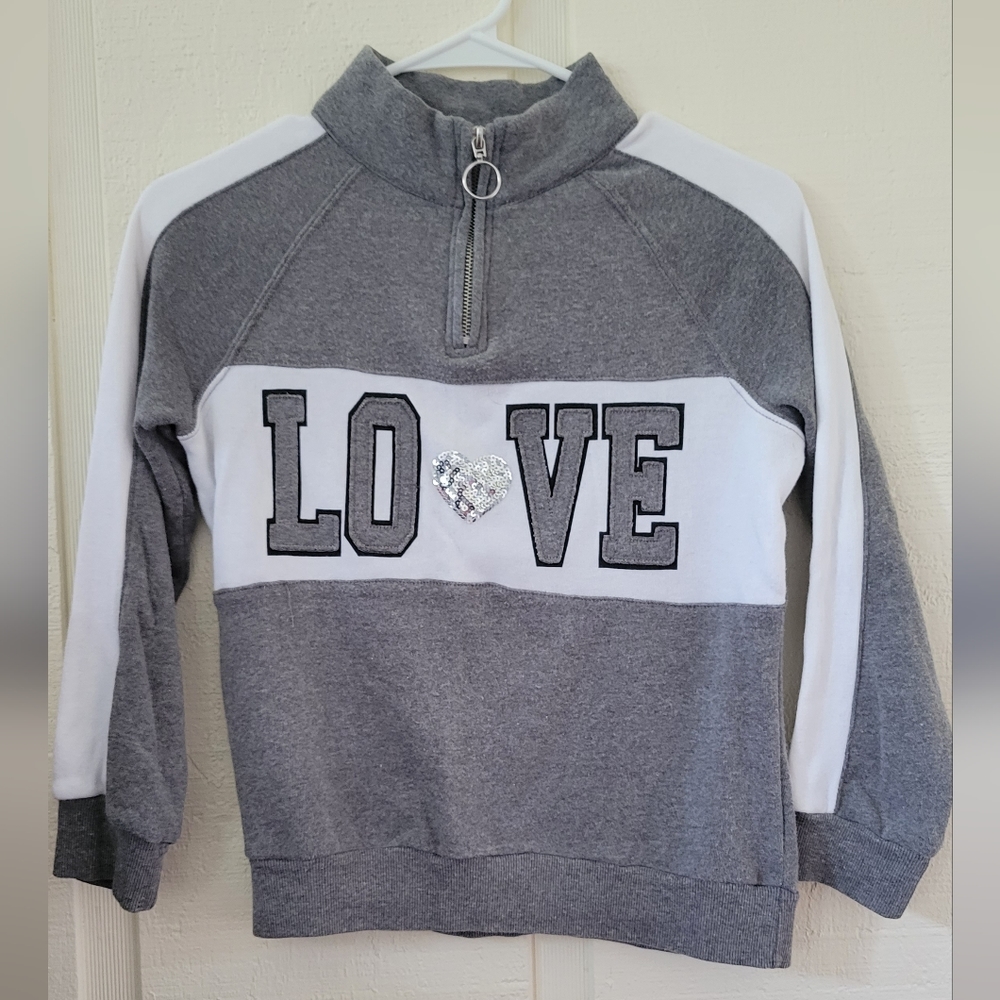 GUC Third Wish Clothing Love Sweatshirt